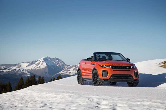 From off-road technologies to wind deflector and ski hatch options, New Range Rover Evoque Convertible is an all-seasons car. We pick 10 key reasons why.
