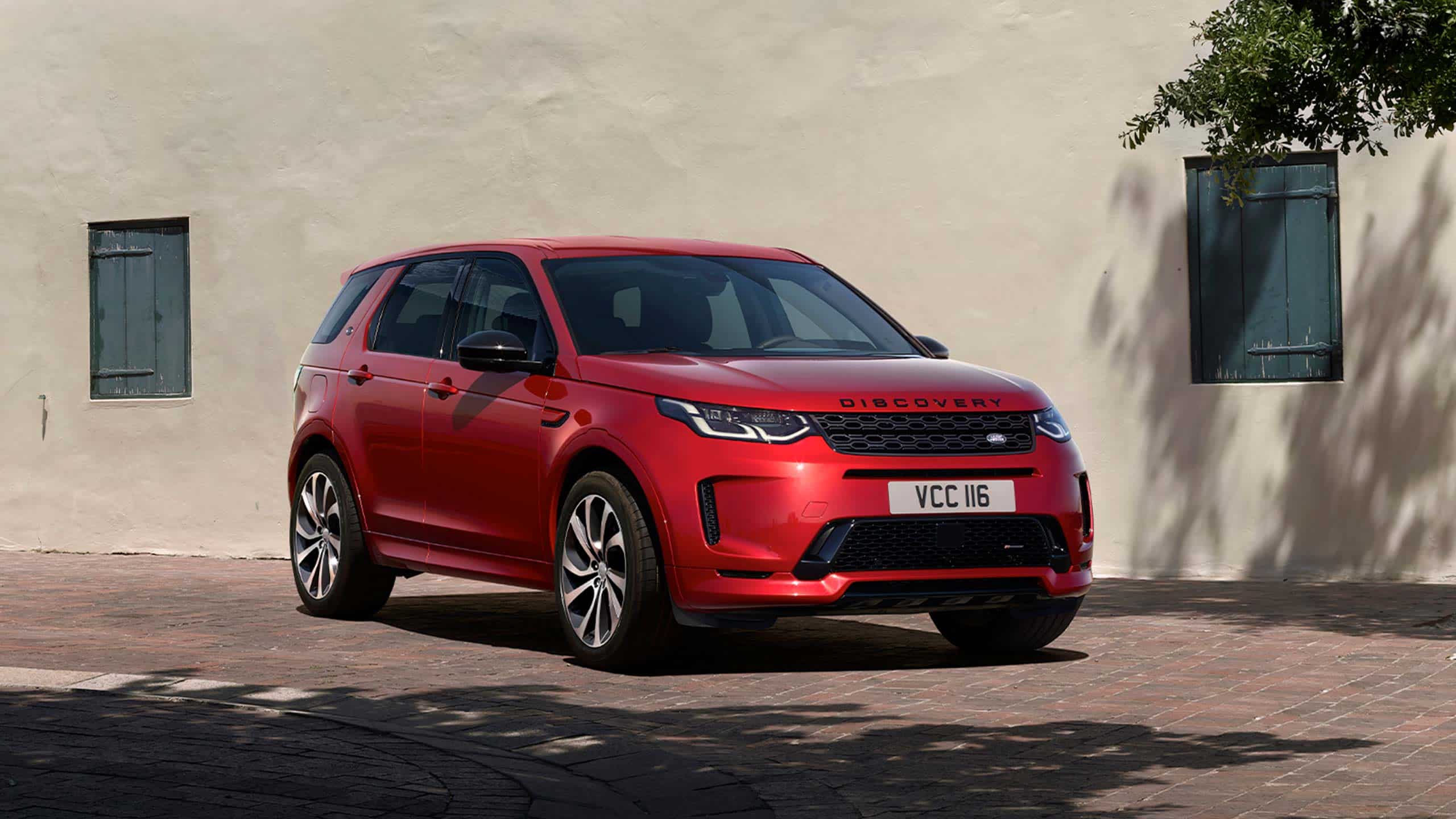 Caractéristiques du Discovery Sport | SUV compact | Land Rover