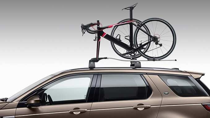 Range Rover with bike on top